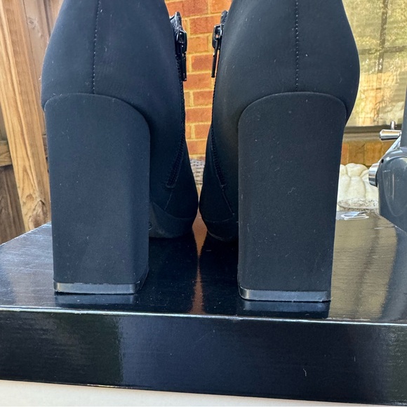 Solanz - Picture 4 of 7